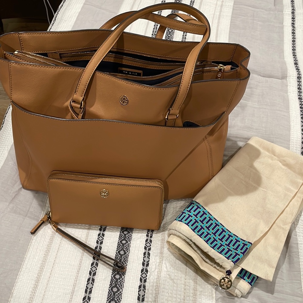Tory Burch Shoulder Bag